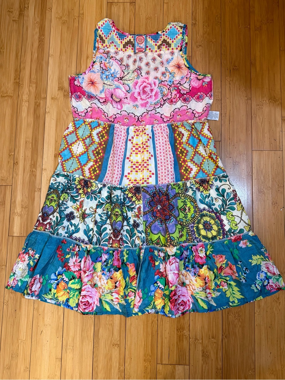 Johnny Was Sunshine Silk Embroidered Floral Dress Size S - Picture 7 of 15
